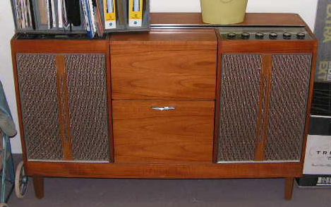 RADIOGRAM, Teak